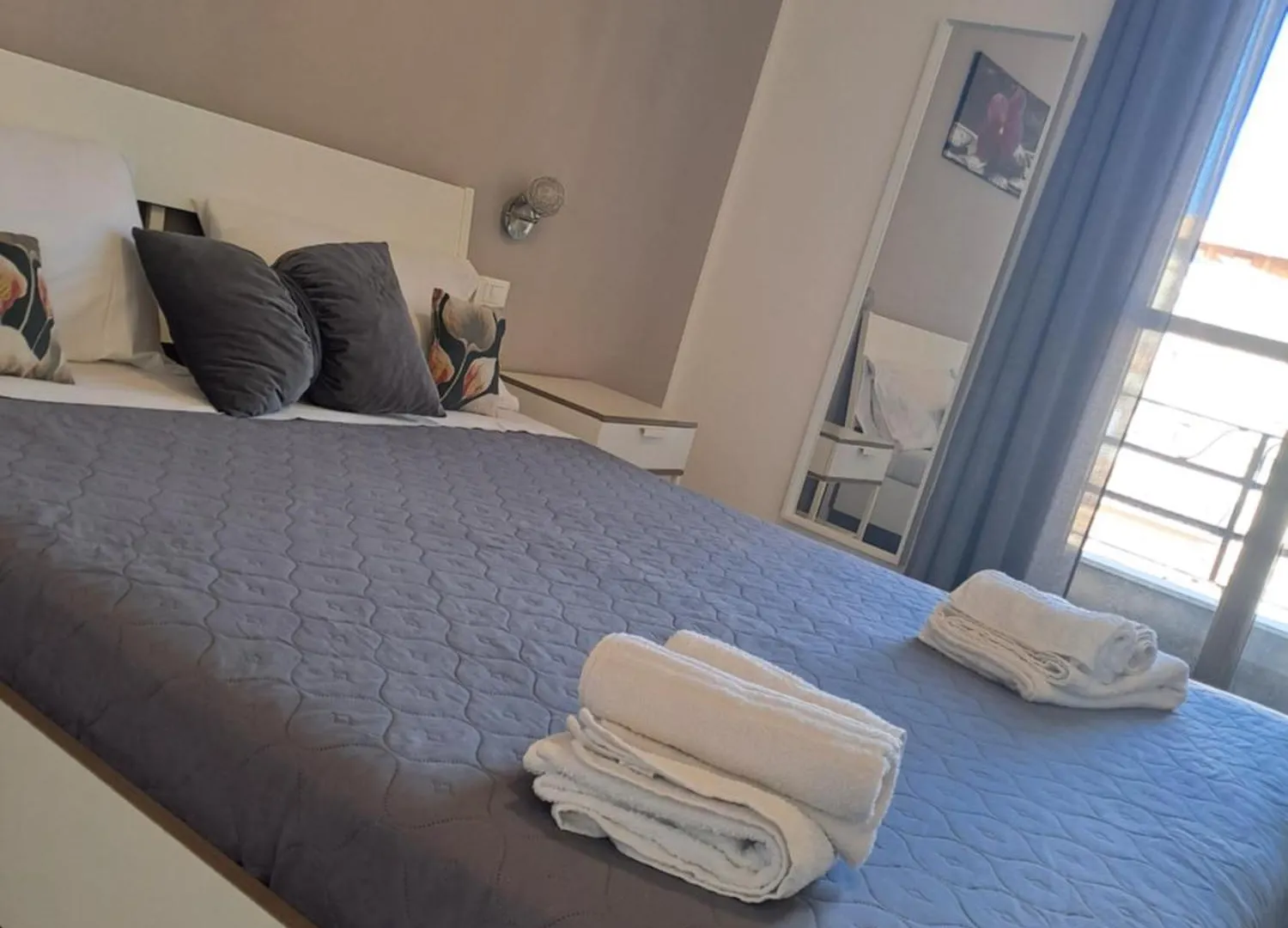 Bedroom La Stazione Palermo 0*,  Italia