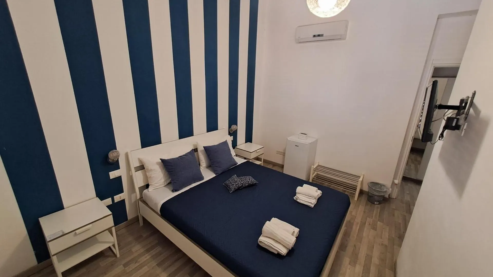 Bed and breakfast Bedroom La Stazione Palermo Italia